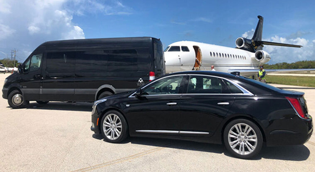Private airport transfers New York chauffeur service